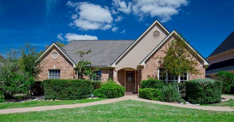 Photo of 3411 Honeylocust Drive, Sugar Land, TX 77479 (MLS # 90676952)