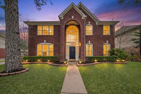 Photo of 16114 Kintyre Point Road, Houston, TX 77095 (MLS # 98771403)