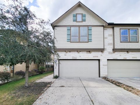 Photo of 219 Biltmore Loop, Montgomery, TX 77316 (MLS # 30801956)