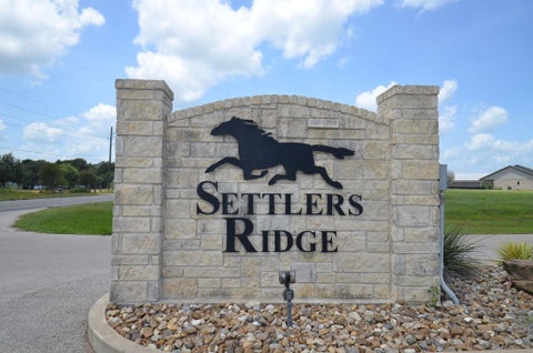 Photo of 5625 Longhorn Trail, Sealy, TX 77474 (MLS # 23868904)