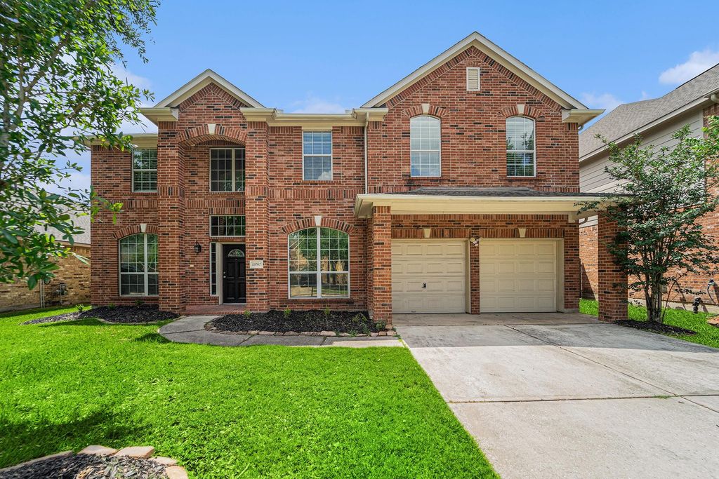 Photo of 13707 Kingston River Lane, Houston, TX 77044 (MLS # 35193514)