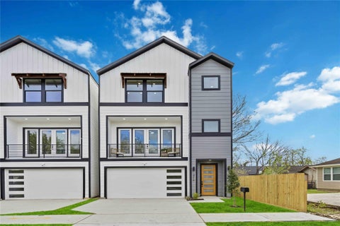 Photo of 2010 Yates Street, Houston, TX 77020 (MLS # 22356716)