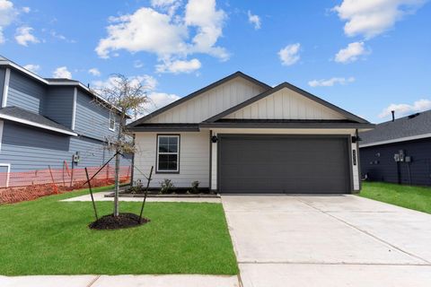 Photo of 2618 Magnolia Meadow Lane, Rosenberg, TX 77471 (MLS # 77408469)