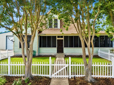 Photo of 260 Fisher Street, Matagorda, TX 77414 (MLS # 55581583)