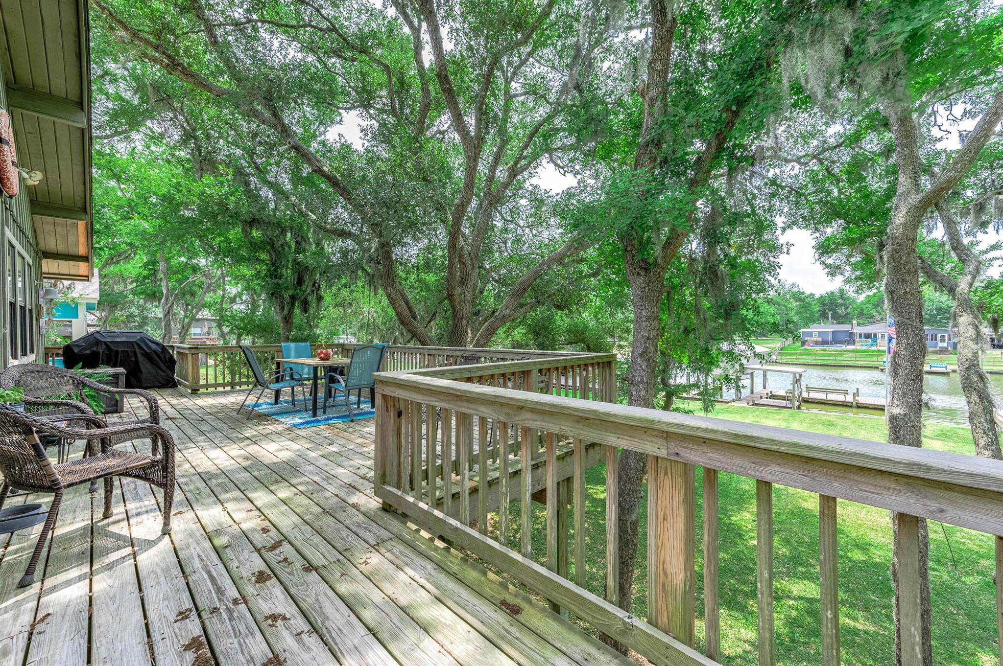 142 Private Road 652