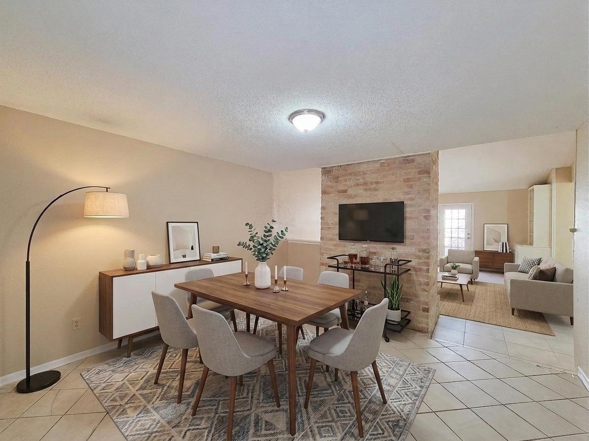 2710 Quail Creek Drive