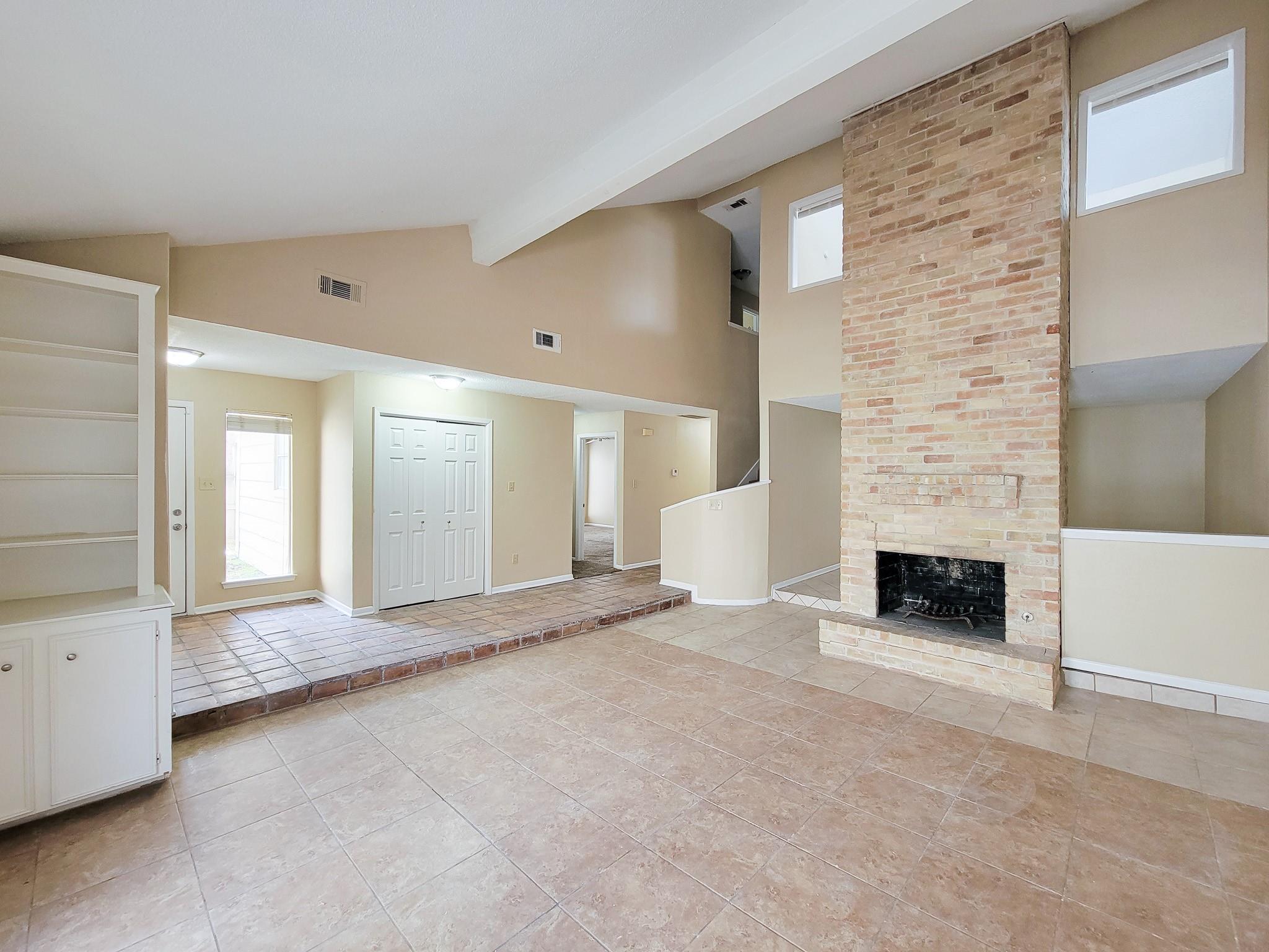 2710 Quail Creek Drive