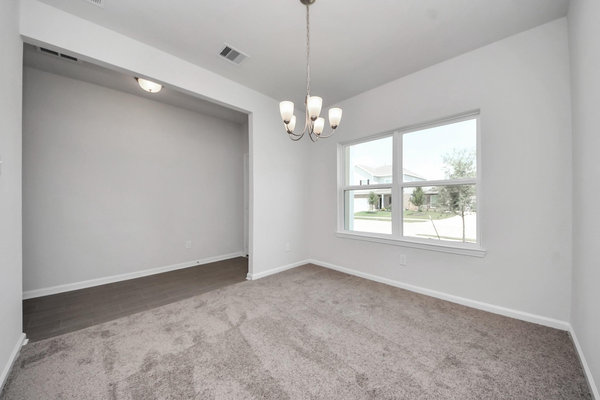 2715 Crested Creek Lane