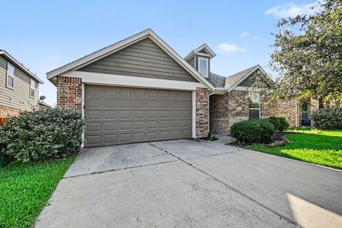Photo of 6615 Hunters Trace Lane, Baytown, TX 77521 (MLS # 39591721)