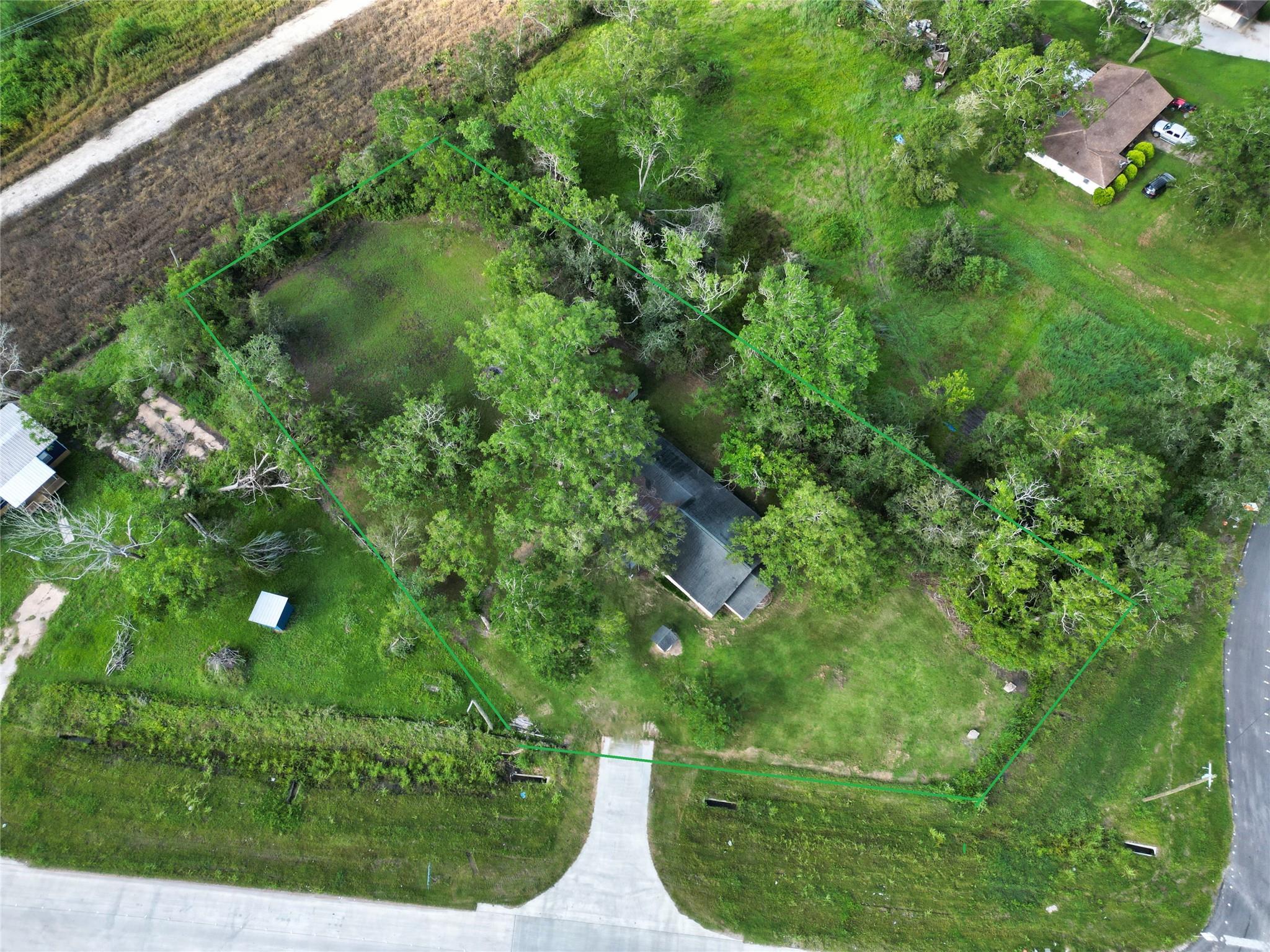 1203 County Road 677