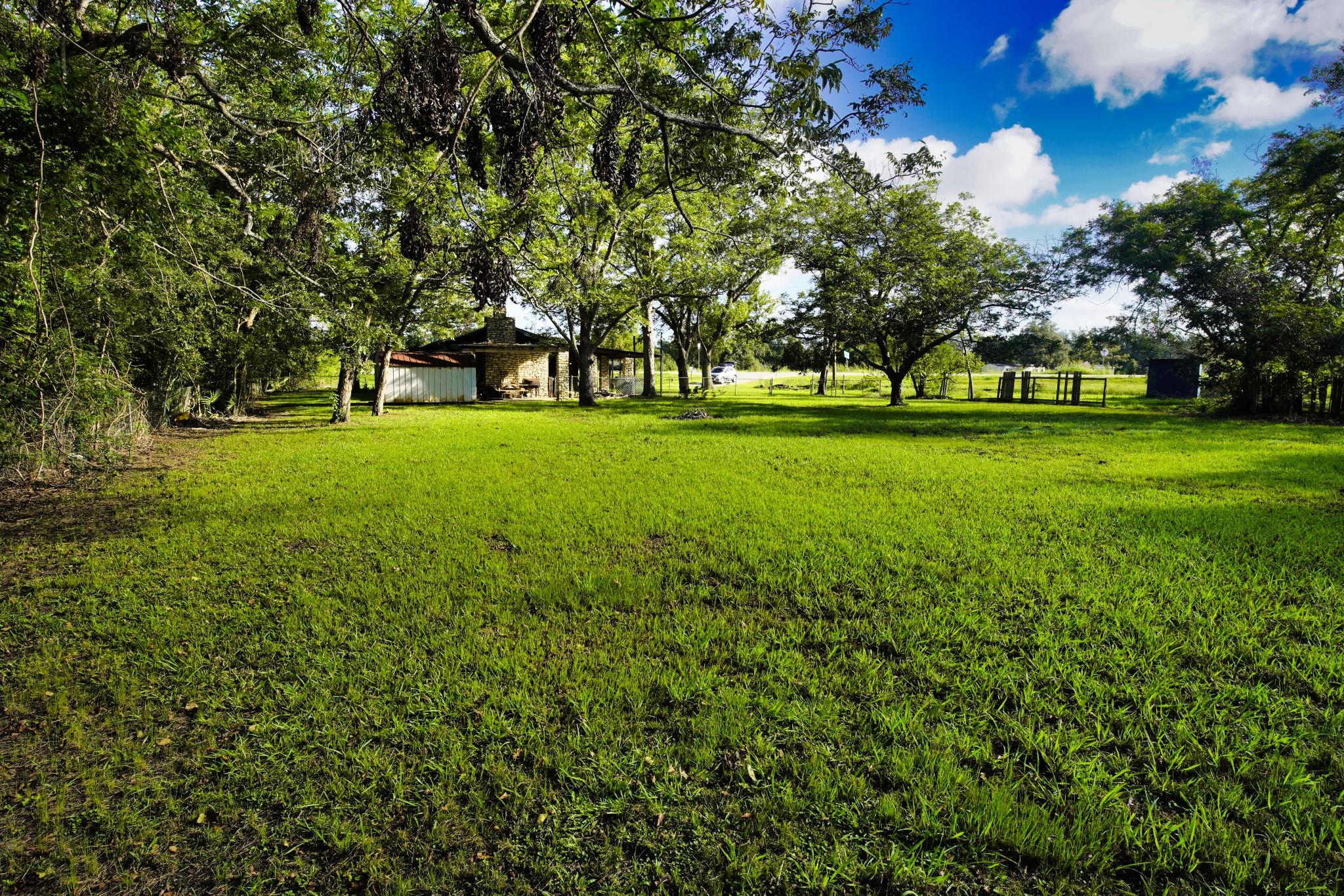 1203 County Road 677