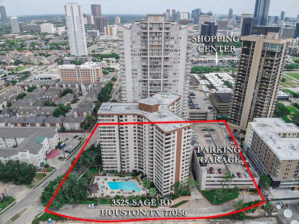 Photo of 3525 Sage Road #917, Houston, TX 77056 (MLS # 95968588)