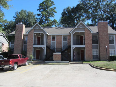 Photo of 2401 Sycamore Avenue #B3, Huntsville, TX 77340 (MLS # 22913936)