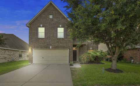 Homes For Sale - 935 Sage Street<br/> Baytown, TX 77521