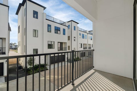 Tiny photo for 8705 Ojeman Villas Drive, Houston, TX 77055 (MLS # 88801636)