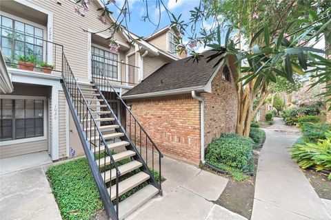 Photo of 2300 Old Spanish Trail #2029, Houston, TX 77054 (MLS # 58554311)