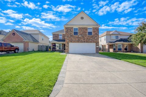 Photo of 12510 Greensbrook Forest Drive, Houston, TX 77044 (MLS # 96301062)