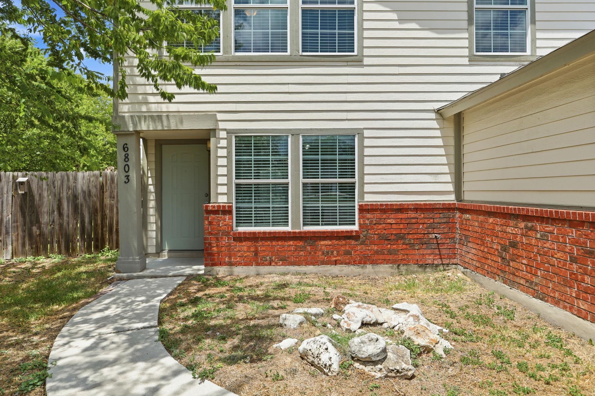 6803 Columbia Ridge Drive