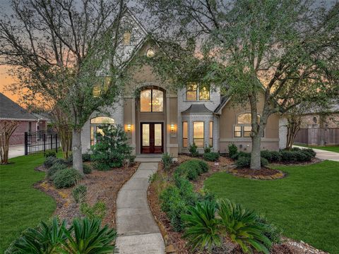 209 Hunters Lane Friendswood TX 77546