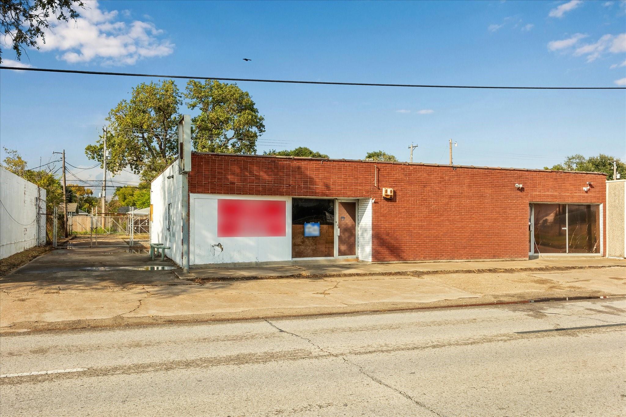 1530 Texas Avenue