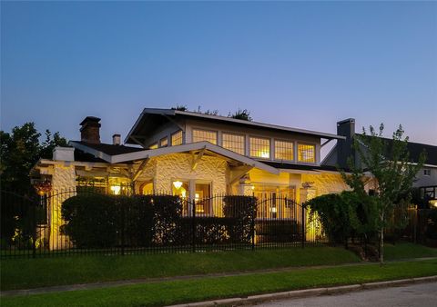 Photo of 3702 Audubon Place, Houston, TX 77006 (MLS # 23742391) Photo of 3702 Audubon Place, Houston, TX 77006 (MLS # 23742391)