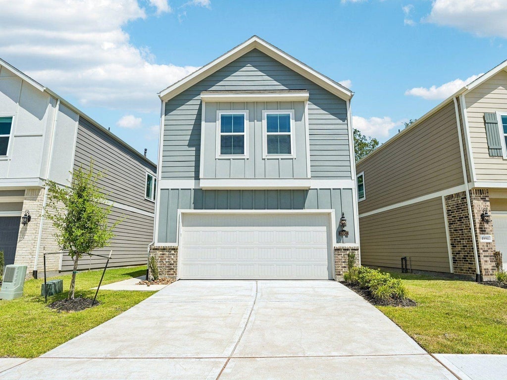 Photo of 19907 Emerald Bend Way, Atascocita, TX 77346 (MLS # 96263118)