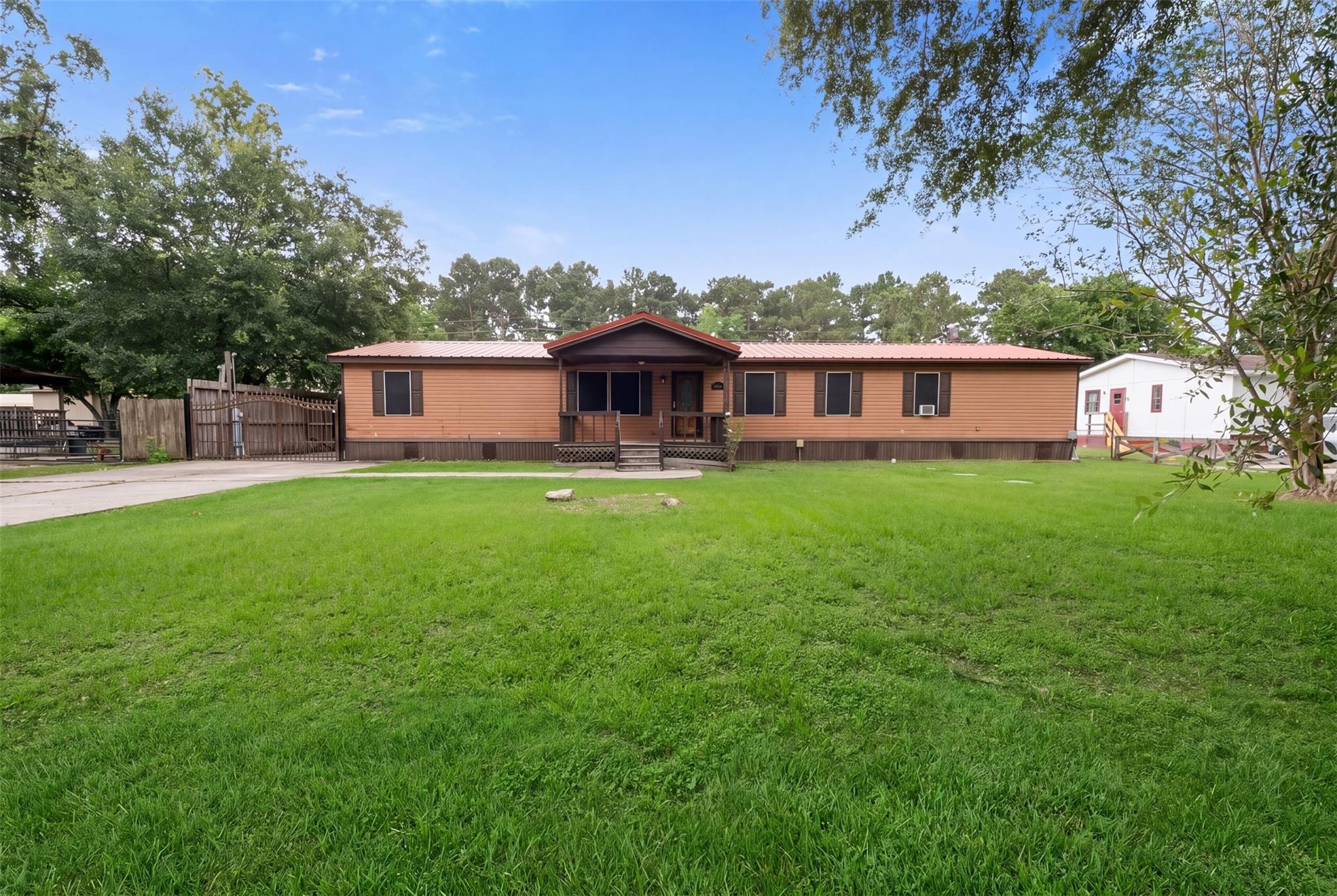 15807 Cypress Garden Drive