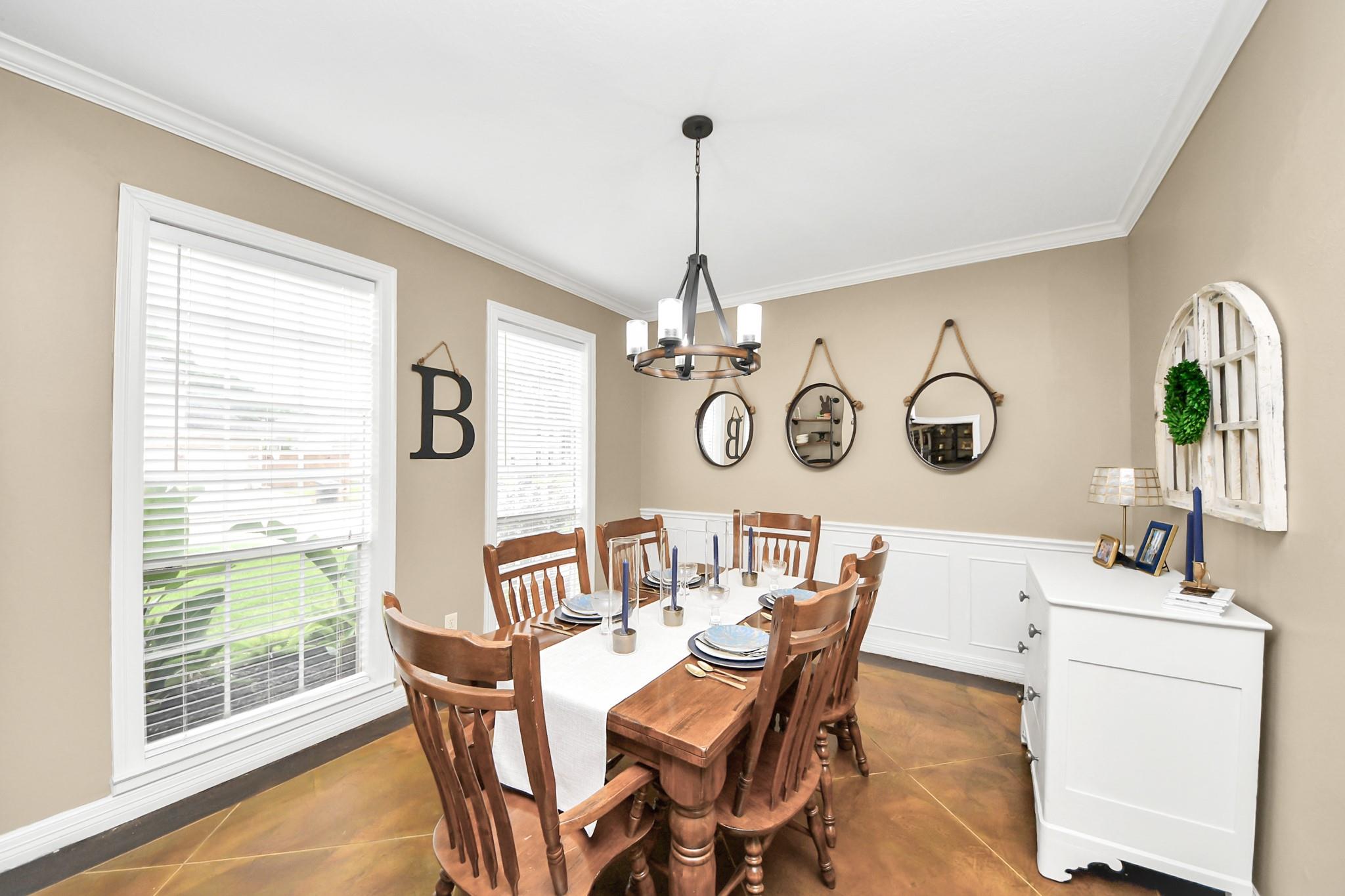 1606 Country Squire Drive