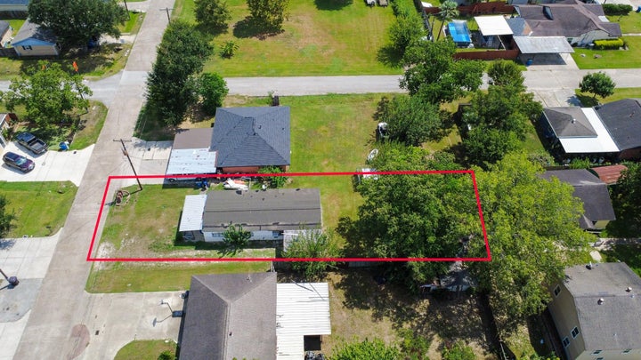 Photo 1 of 24 — 414 Avenue H, South Houston, TX 77587