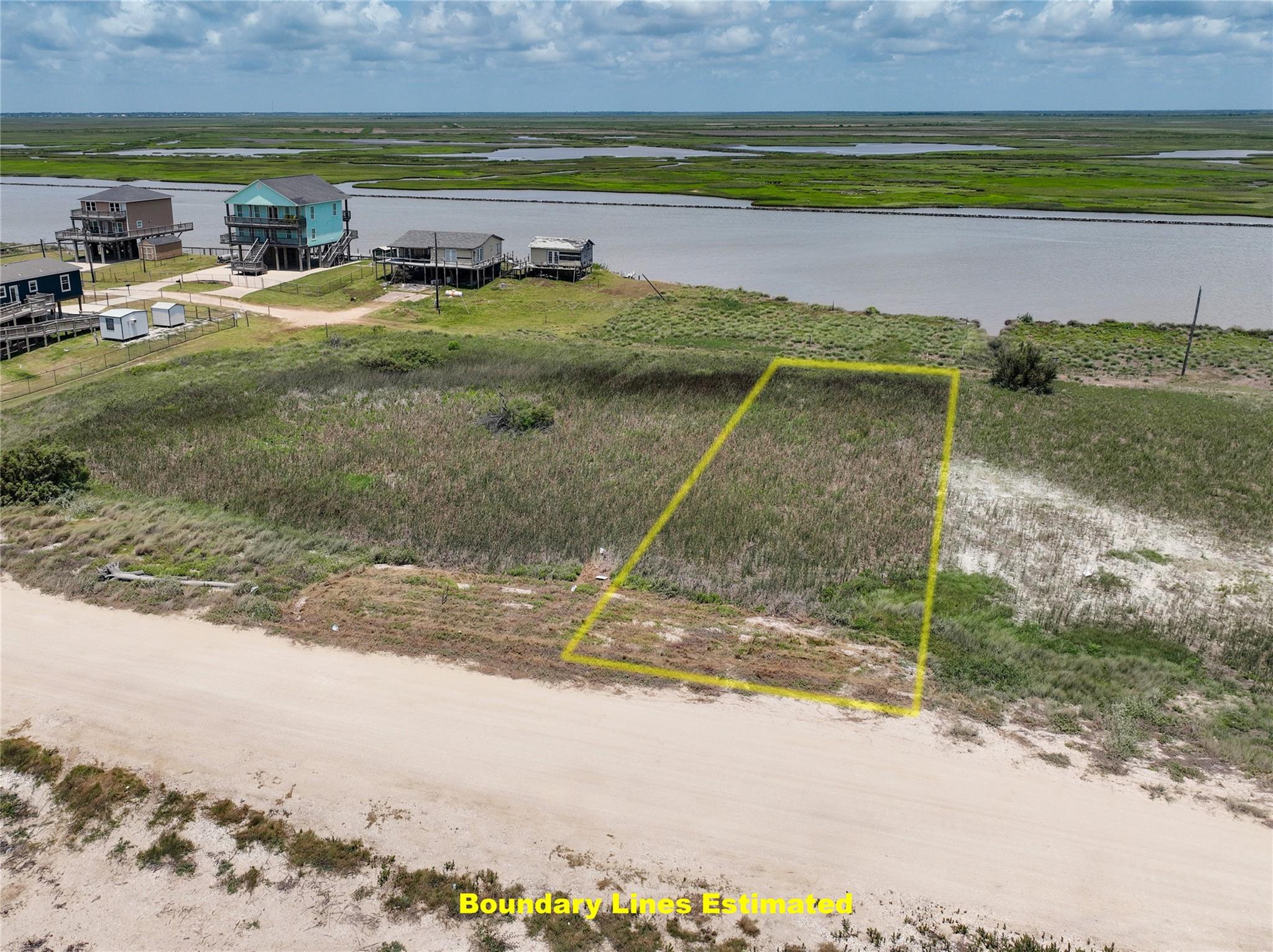 Lot 6- 1641 Canal