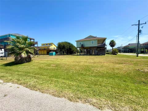 Photo of 882 Gulfview Drive, Crystal Beach, TX 77650 (MLS # 8961172)