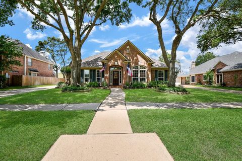Photo of 906 Mahogany Run Drive, Katy, TX 77494 (MLS # 26981759)
