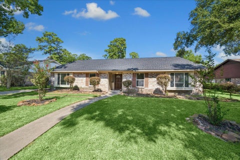 Photo of 1115 Calderwood Drive, Houston, TX 77073 (MLS # 83311468)