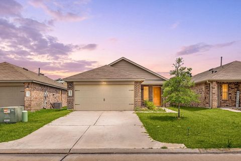 Photo of 16801 Lonely Pines Drive, Conroe, TX 77302 (MLS # 58048788)