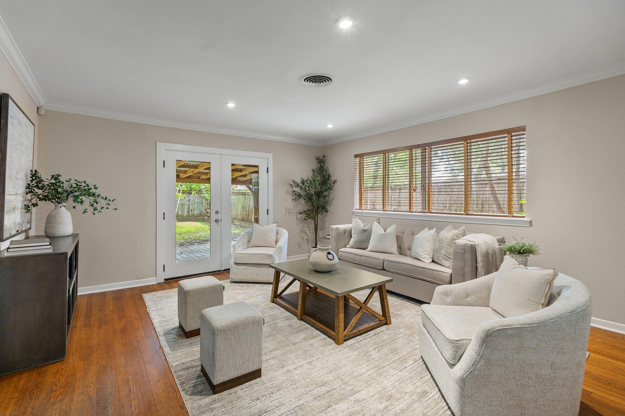 5314 Creekbend Drive