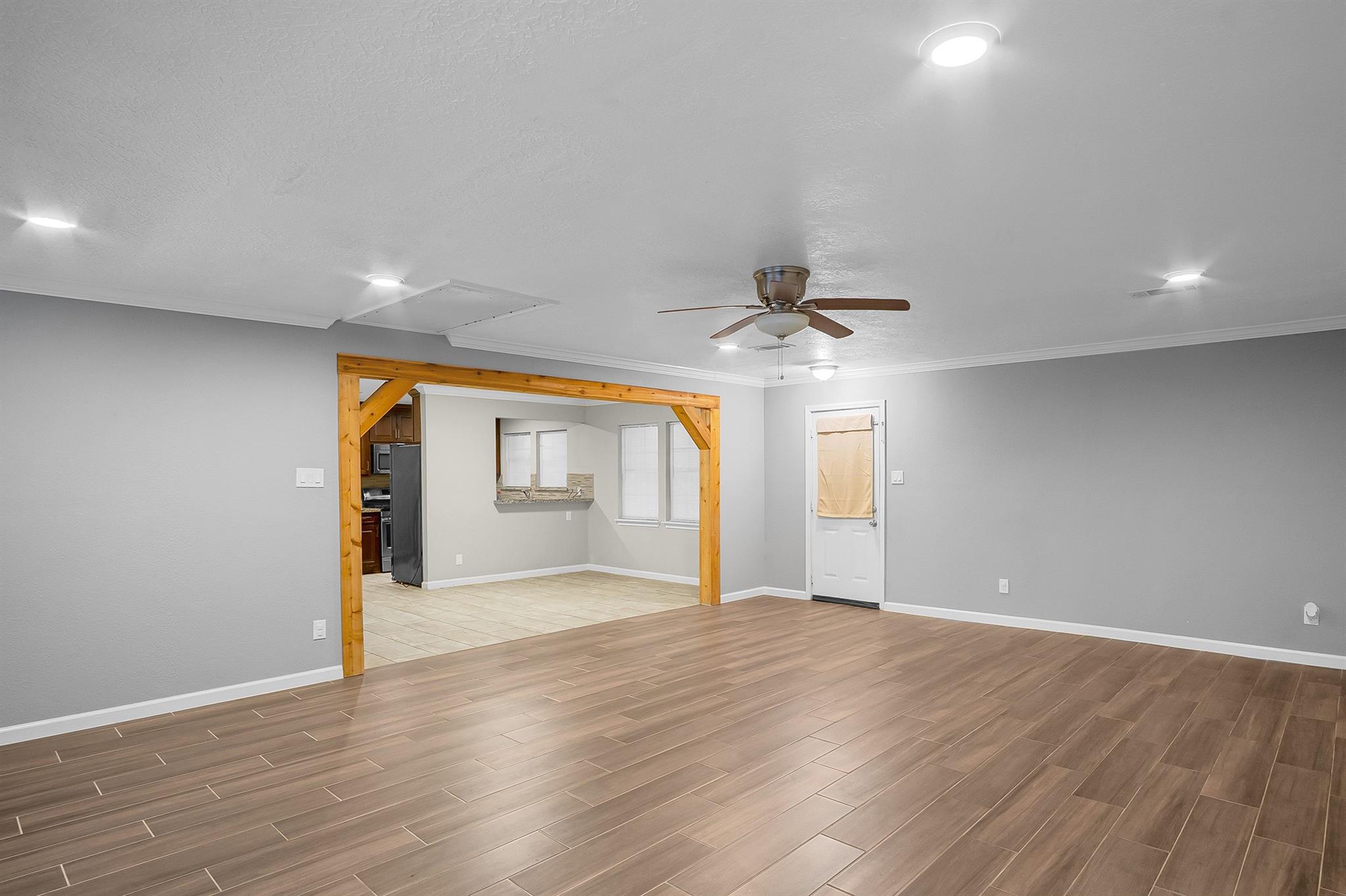 2516 Blueberry Lane