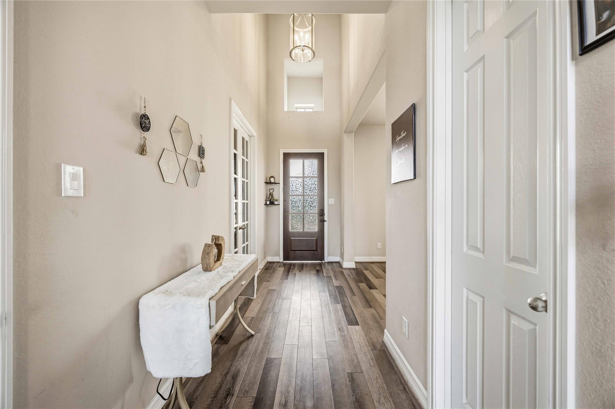 12721 Flora Manor Drive