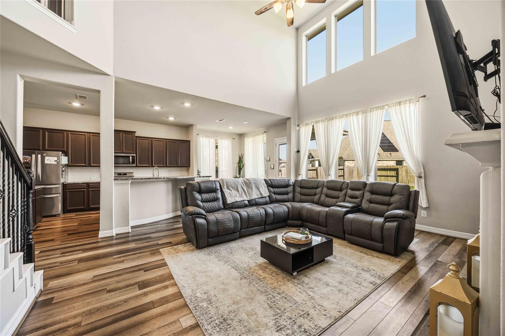 12721 Flora Manor Drive