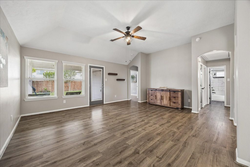 Photo of 5931 Wildbriar Lane, Richmond, TX 77469 (MLS # 34193703)