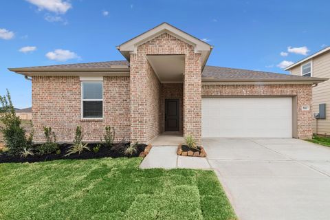 Photo of 511 Monarch Trail, Huntsville, TX 77340 (MLS # 81777148)