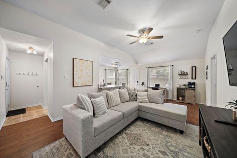 Photo of 18315 Beaverdell Drive, Tomball, TX 77377 (MLS # 81715015)