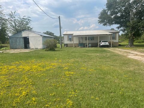 59 Wallace Road Huntsville TX 77320