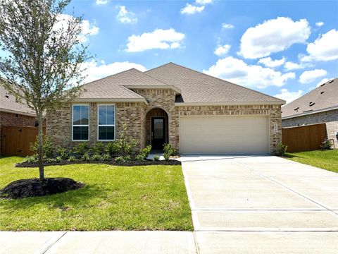 Photo of 2506 Rose Gold Drive, Rosharon, TX 77583 (MLS # 40612730)