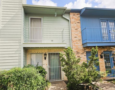 Photo of 6111 Beverly Hill Street #38, Houston, TX 77057 (MLS # 45054777)
