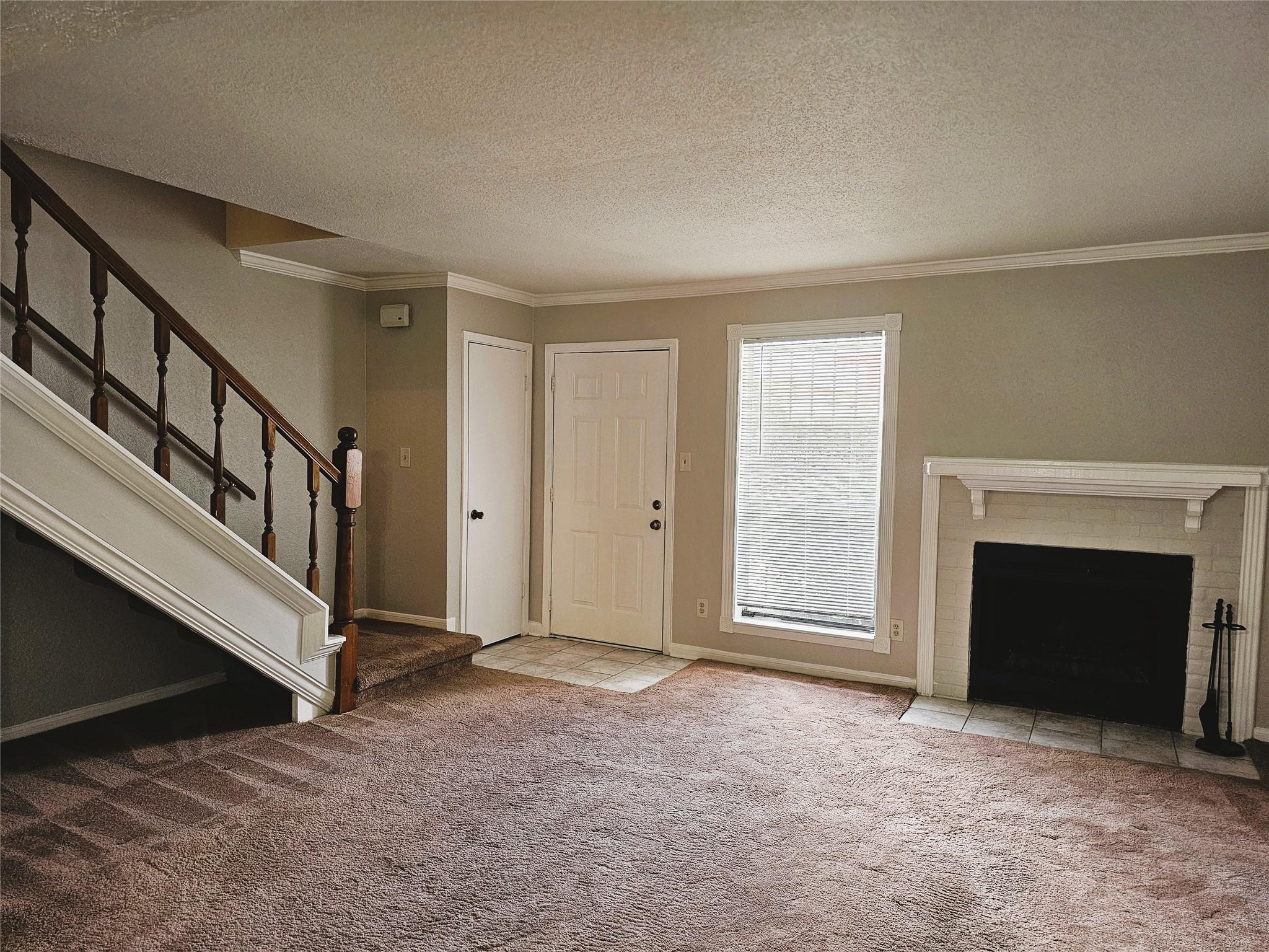 6111 Beverly Hill Street 38