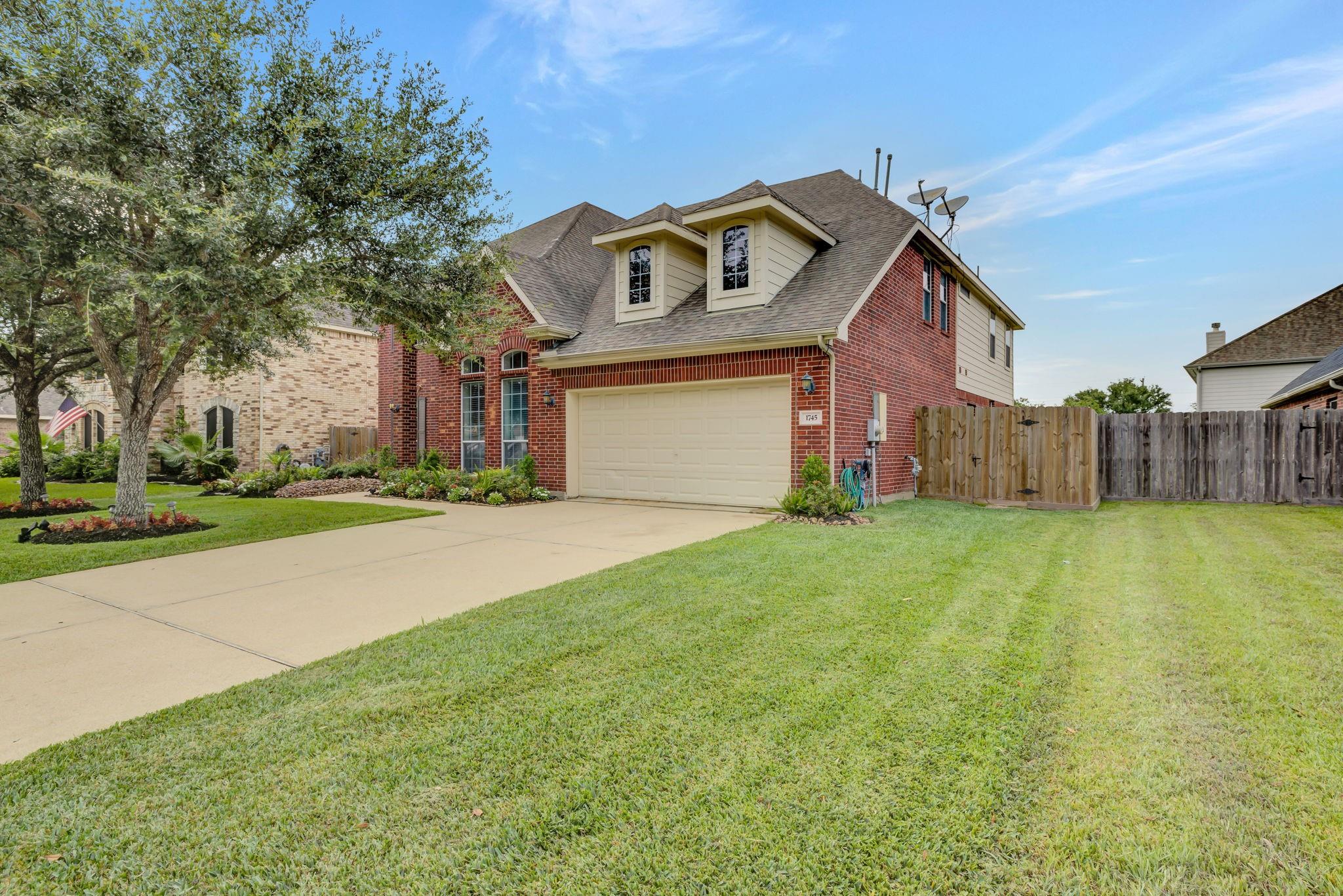 1745 N Meridian Greens Drive