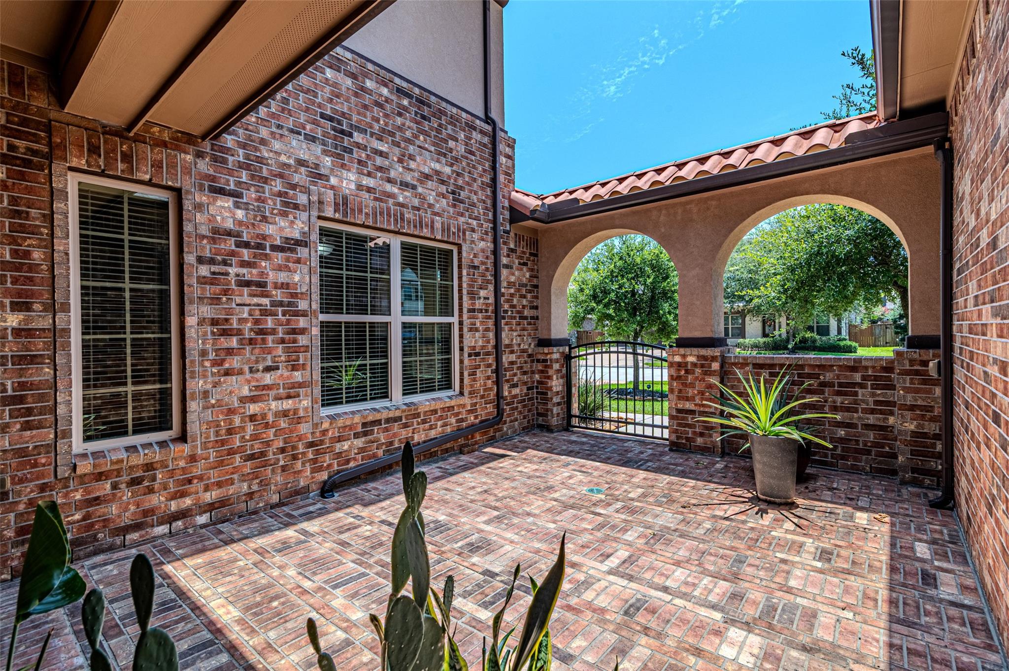 20330 Everwood Green Lane