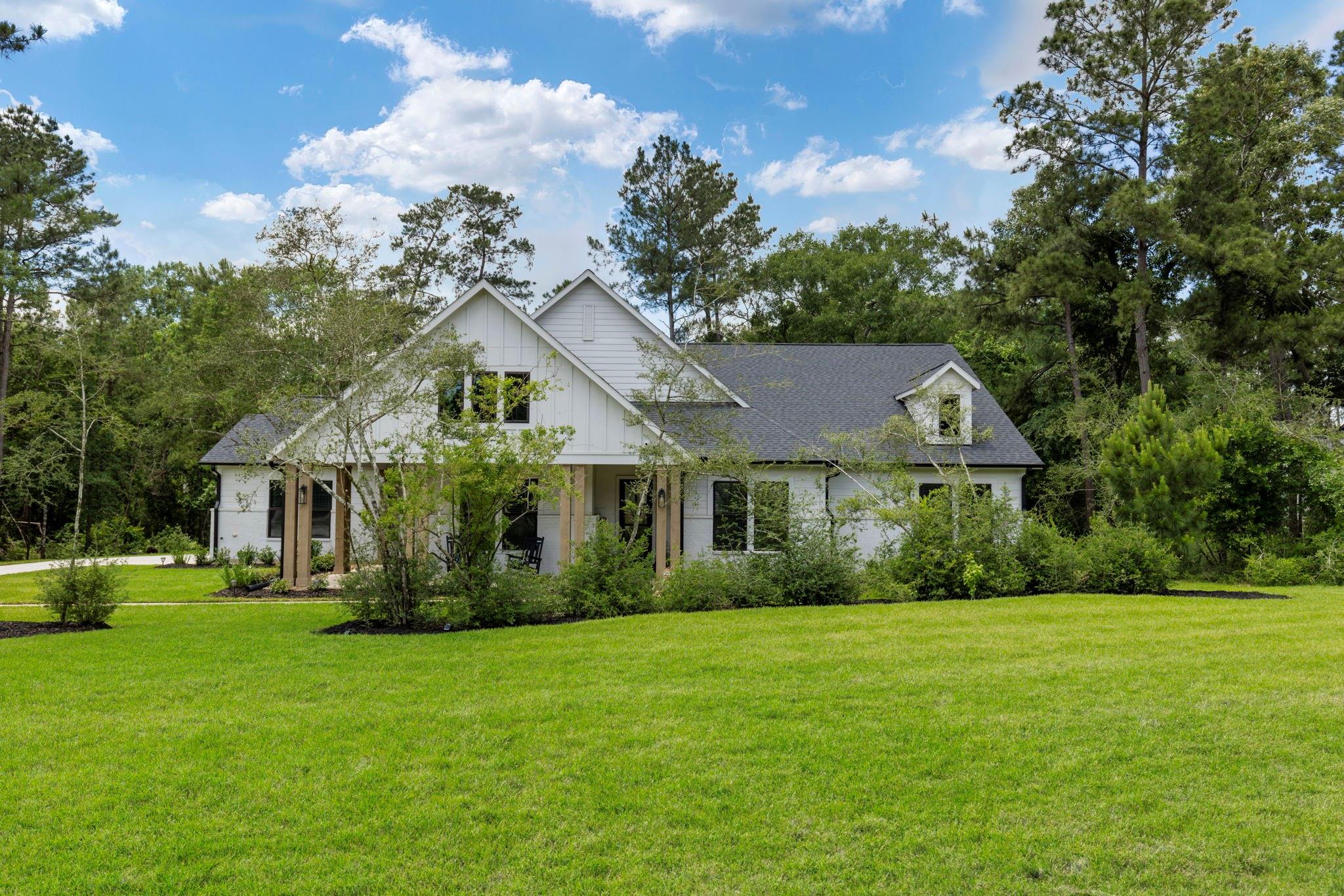 19720 Holly Creek Bend