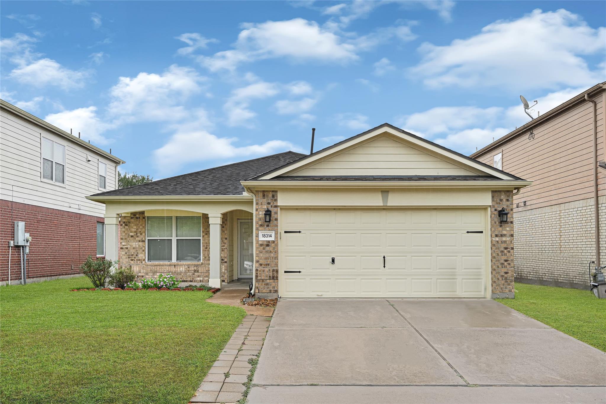 18314 Valiant Brook Court