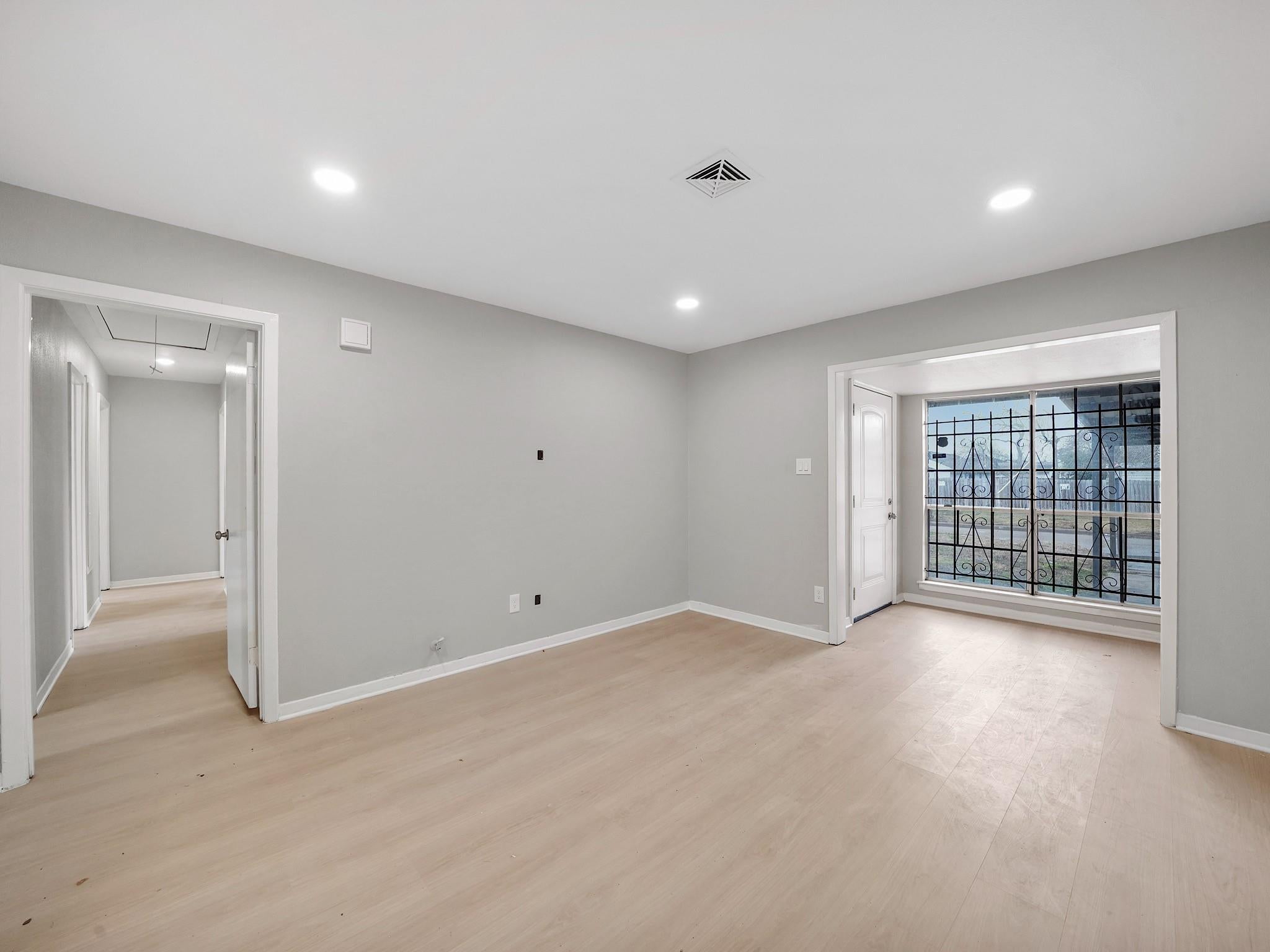 9347 Clearway Drive